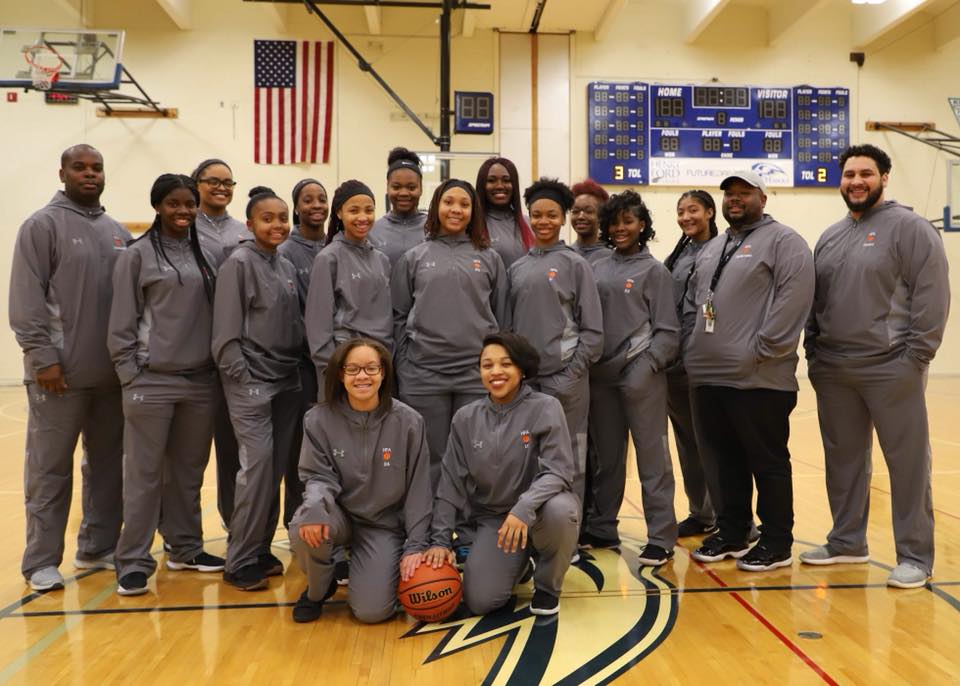 2017-2018 Girls Basketball Team